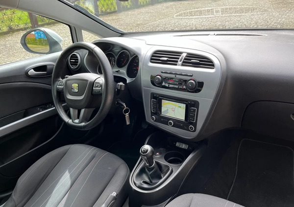 Seat Leon cena 26500 przebieg: 229000, rok produkcji 2012 z Legnica małe 254